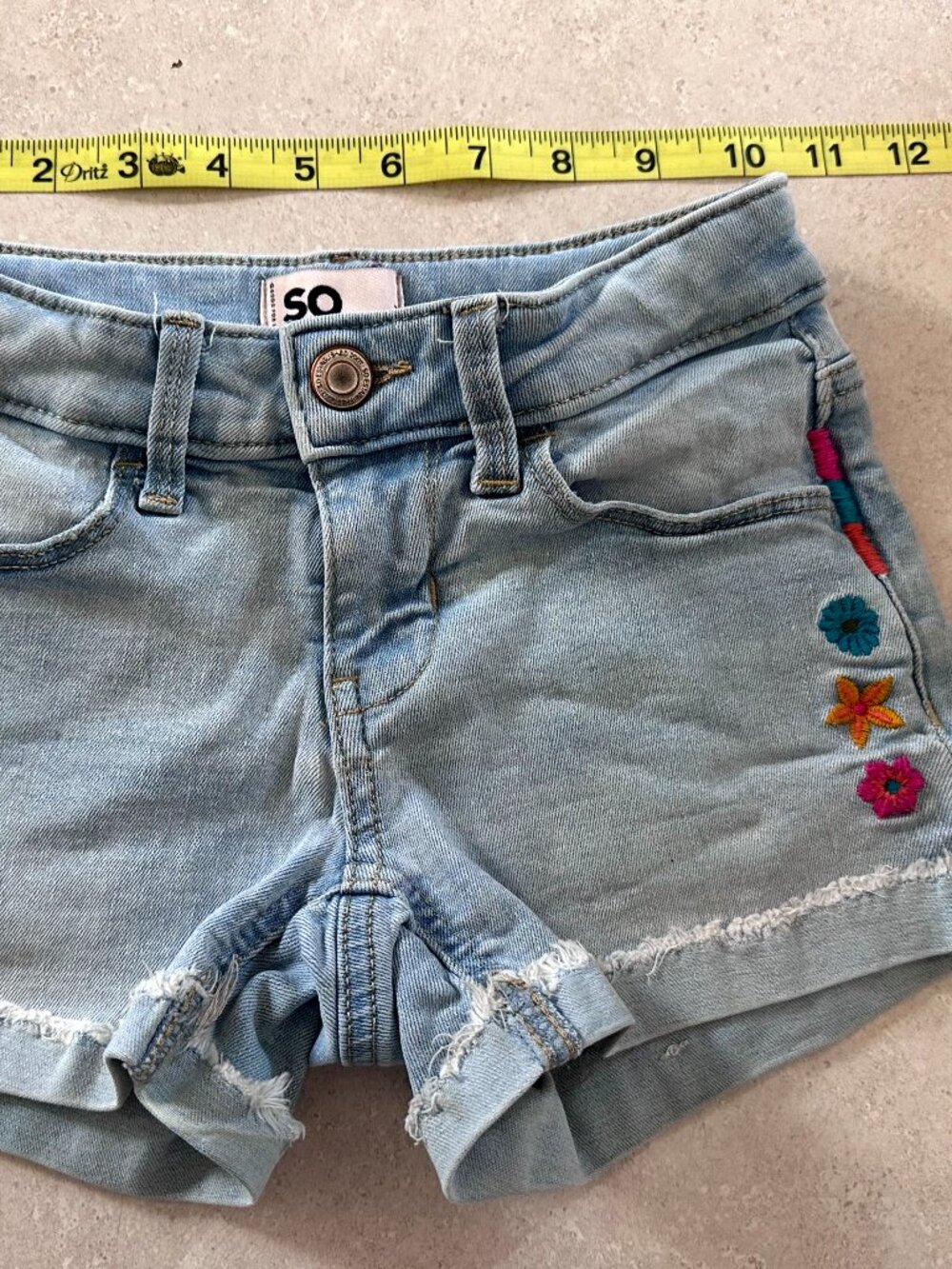 SO Girls Denim jean Shorts Size 7 Colorful Embroidered Flowers Cuffed Shorts
